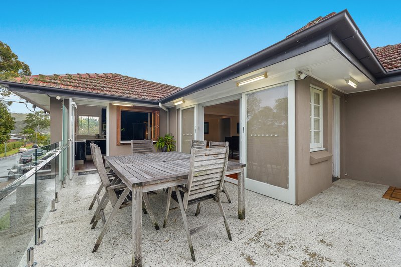 Photo - 7 Yates Avenue, Ashgrove QLD 4060 - Image 6