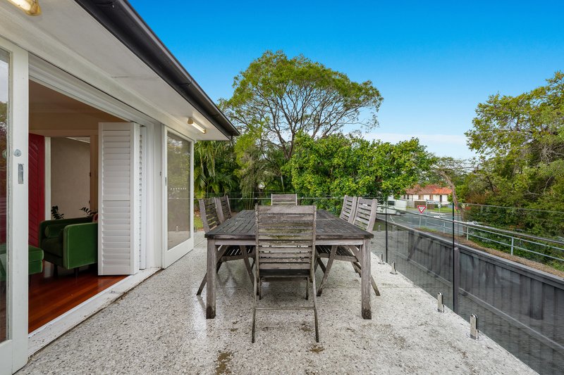 Photo - 7 Yates Avenue, Ashgrove QLD 4060 - Image 7