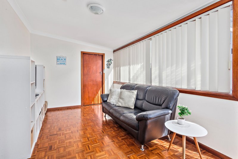 Photo - 7 Yathong Road, Caringbah NSW 2229 - Image 6