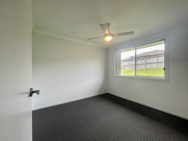 Photo - 7 Yew Street, Gillieston Heights NSW 2321 - Image 8