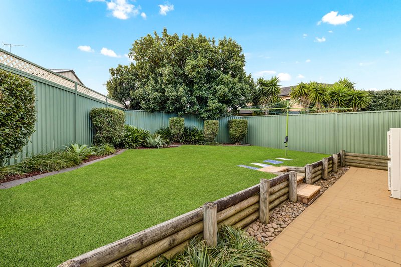 Photo - 7 Yorlin Place, Rouse Hill NSW 2155 - Image 12