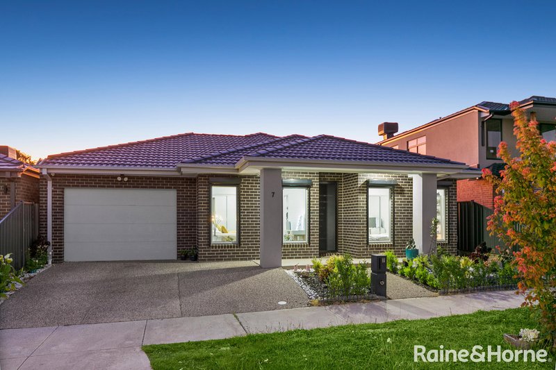 7 Yozgat Avenue, Roxburgh Park VIC 3064