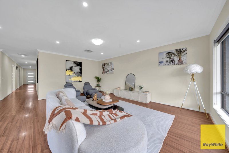Photo - 7 Zara Avenue, Tarneit VIC 3029 - Image 4