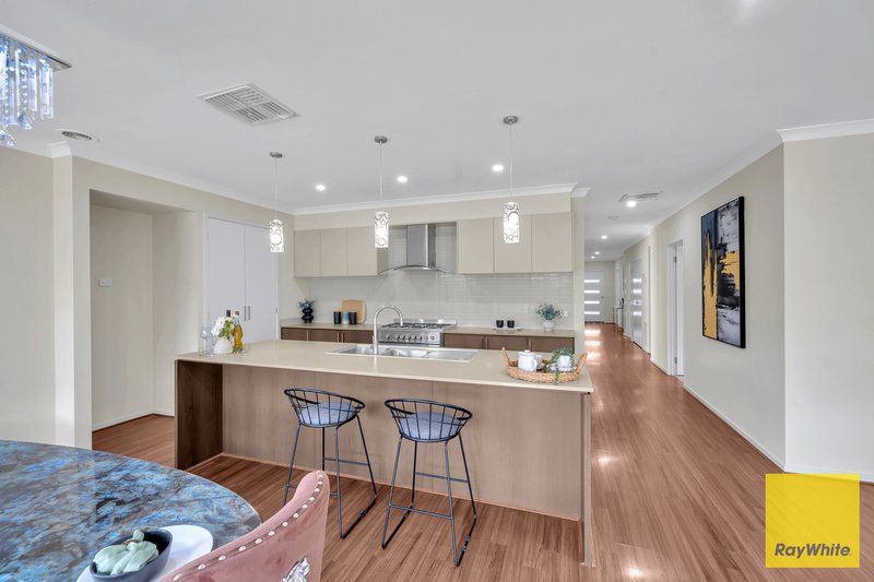 Photo - 7 Zara Avenue, Tarneit VIC 3029 - Image 9