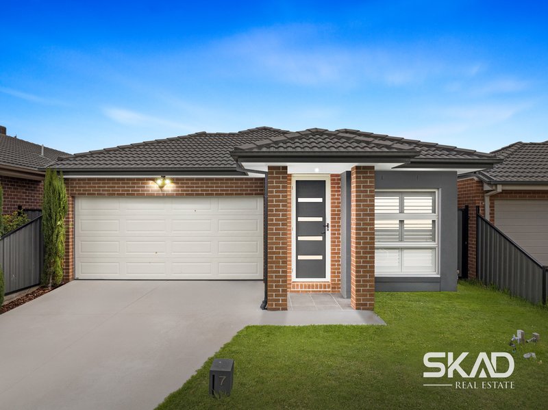 7 Zeal Way, Craigieburn VIC 3064