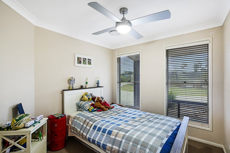 Photo - 7 Zeller Avenue, Preston QLD 4352 - Image 8