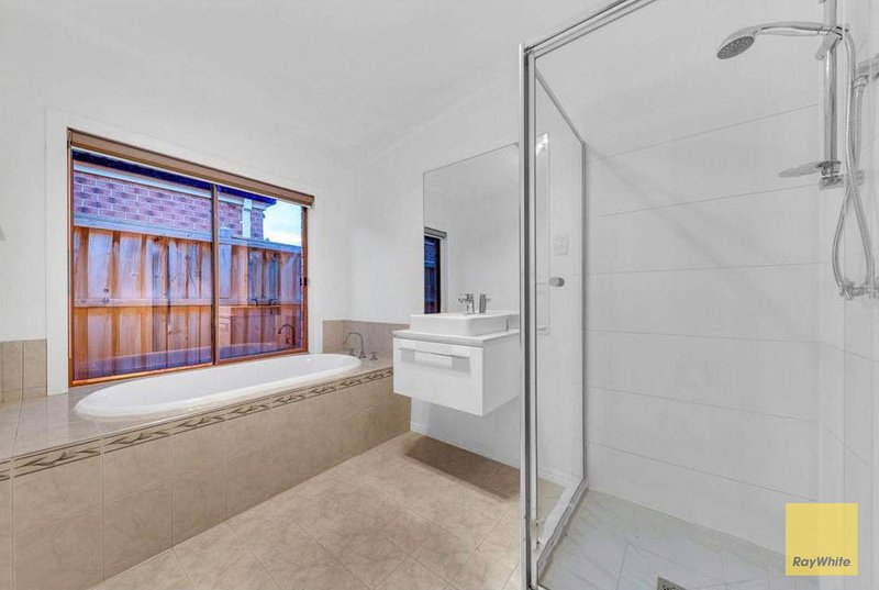 Photo - 7 Zetland Way, Tarneit VIC 3029 - Image 6