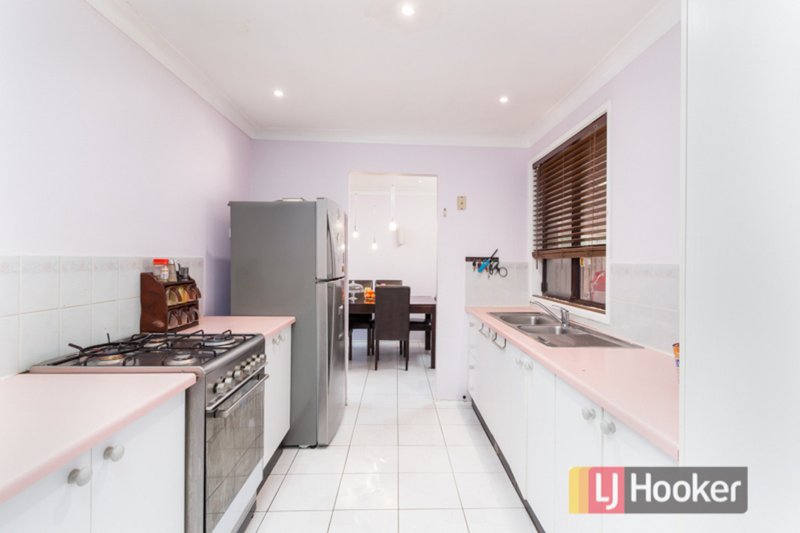 Photo - 70 Acropolis Avenue, Rooty Hill NSW 2766 - Image 3