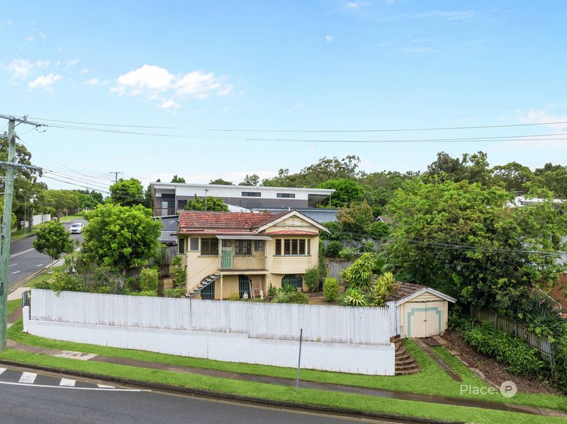 Photo - 70 Andrew Avenue, Tarragindi QLD 4121 - Image 19