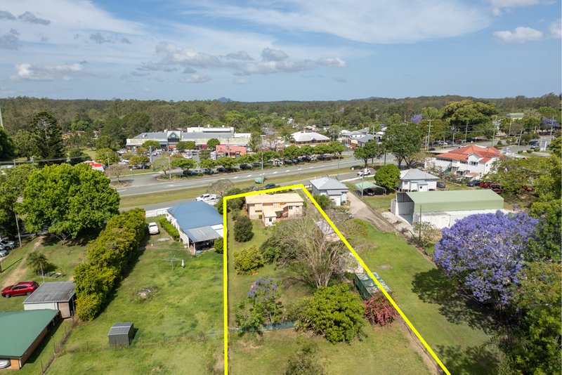 Photo - 70 Archer Street, Woodford QLD 4514 - Image 4