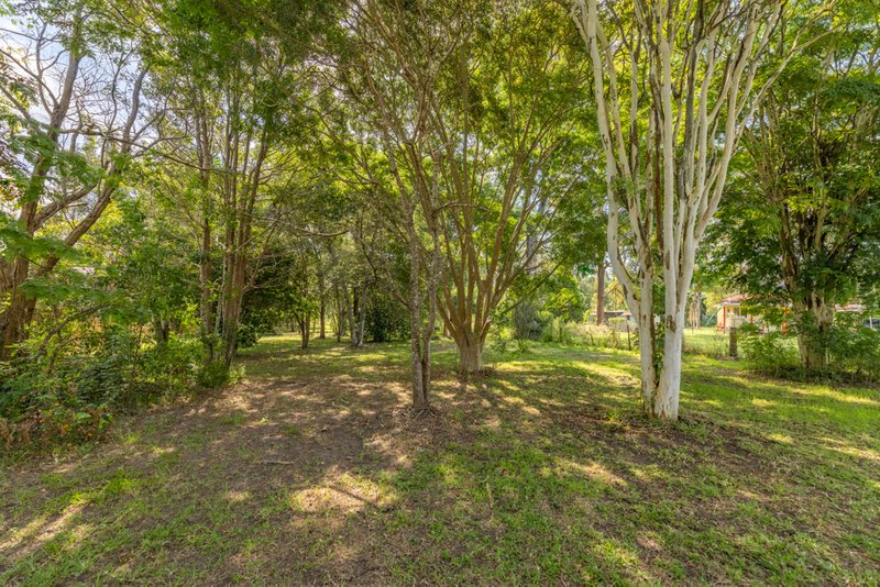 Photo - 70 Archer Street, Woodford QLD 4514 - Image 15