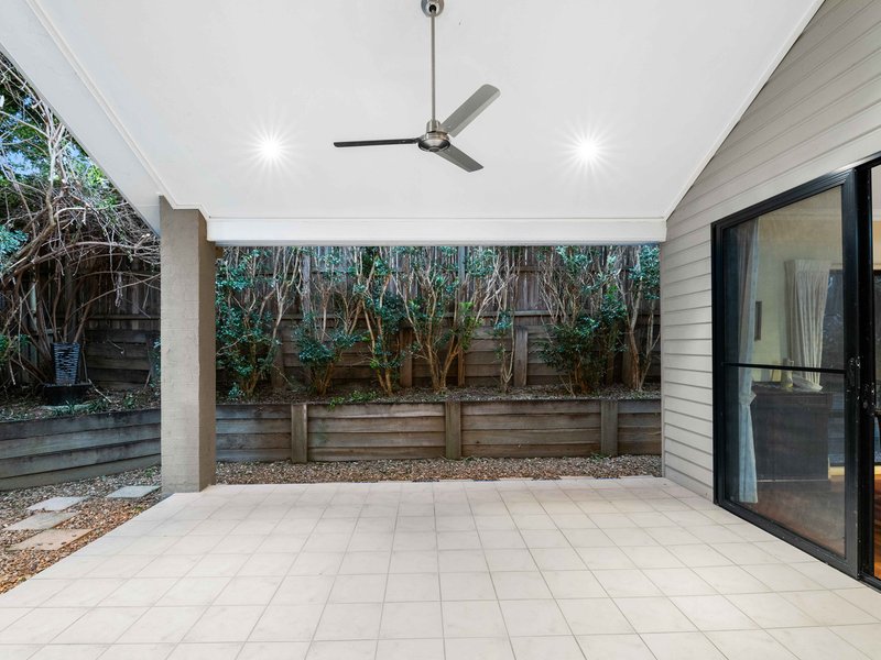 Photo - 70 Ardes Street, Chapel Hill QLD 4069 - Image 10