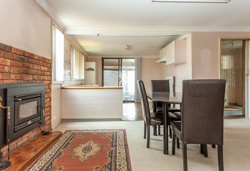 Photo - 70 Armidale Street, Abermain NSW 2326 - Image 3