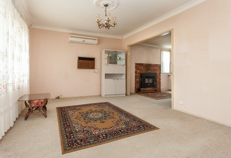 Photo - 70 Armidale Street, Abermain NSW 2326 - Image 4