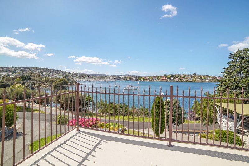 Photo - 70 Bastick Street, Rosny TAS 7018 - Image 18