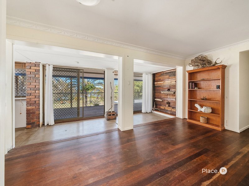 Photo - 70 Bayside Drive, Beachmere QLD 4510 - Image 20