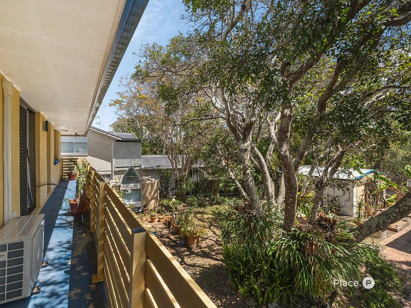 Photo - 70 Bayside Drive, Beachmere QLD 4510 - Image 30
