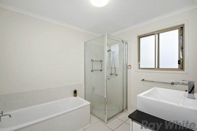 Photo - 70 Bayview Terrace, Deception Bay QLD 4508 - Image 8