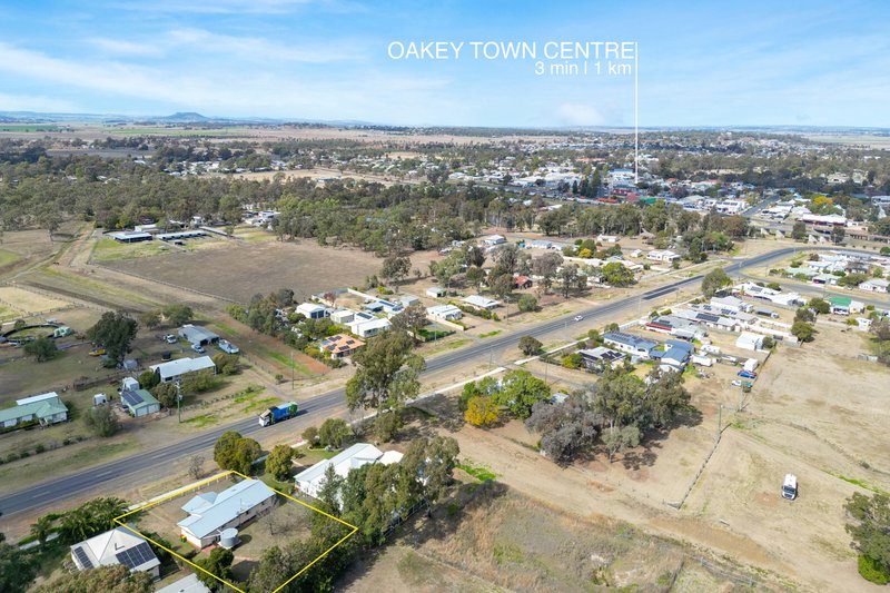 Photo - 70 Beale Street, Oakey QLD 4401 - Image 12