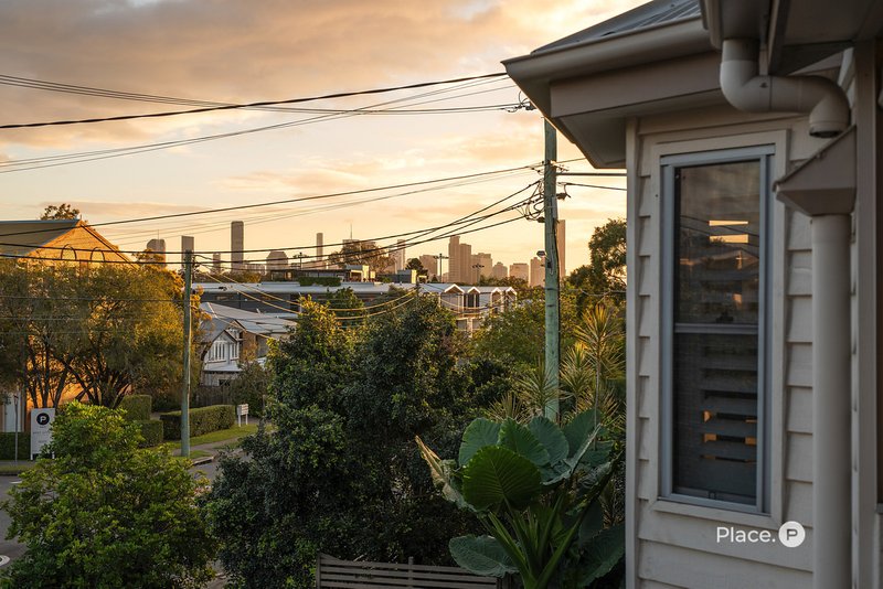 Photo - 70 Belgrave Street, Morningside QLD 4170 - Image 3