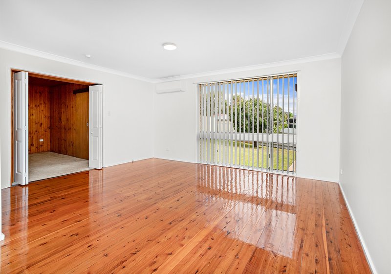 Photo - 70 Beltana Avenue, Dapto NSW 2530 - Image 3