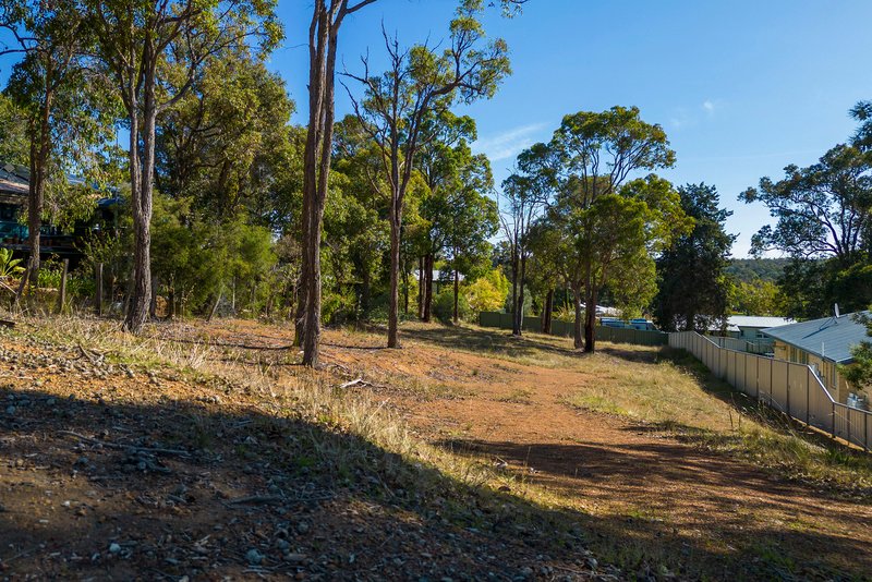 Photo - 70 Carey Street, Nannup WA 6275 - Image 5