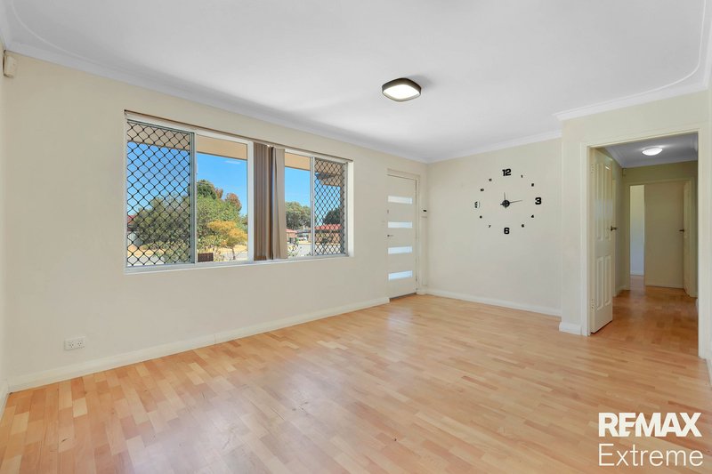 Photo - 70 Carisbrooke Street, Maddington WA 6109 - Image 5
