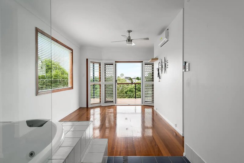 Photo - 70 Carrington Street, Auchenflower QLD 4066 - Image 17