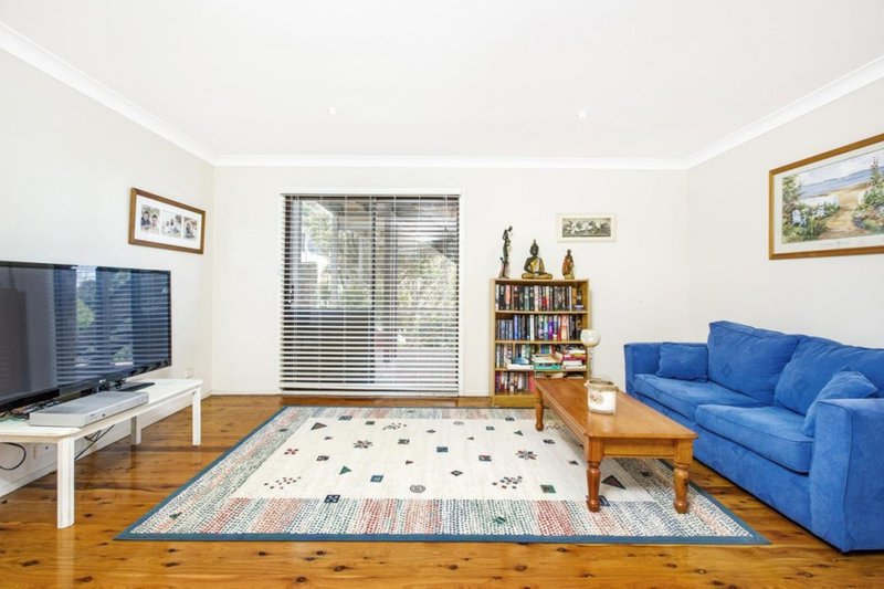 Photo - 70 Cleveland Avenue, Cromer Heights NSW 2099 - Image 6