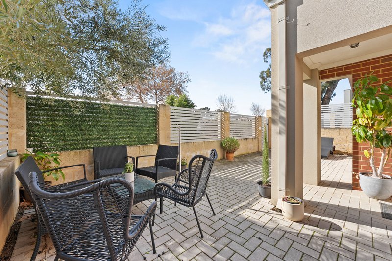 Photo - 70 Clyde Avenue, Baldivis WA 6171 - Image 4