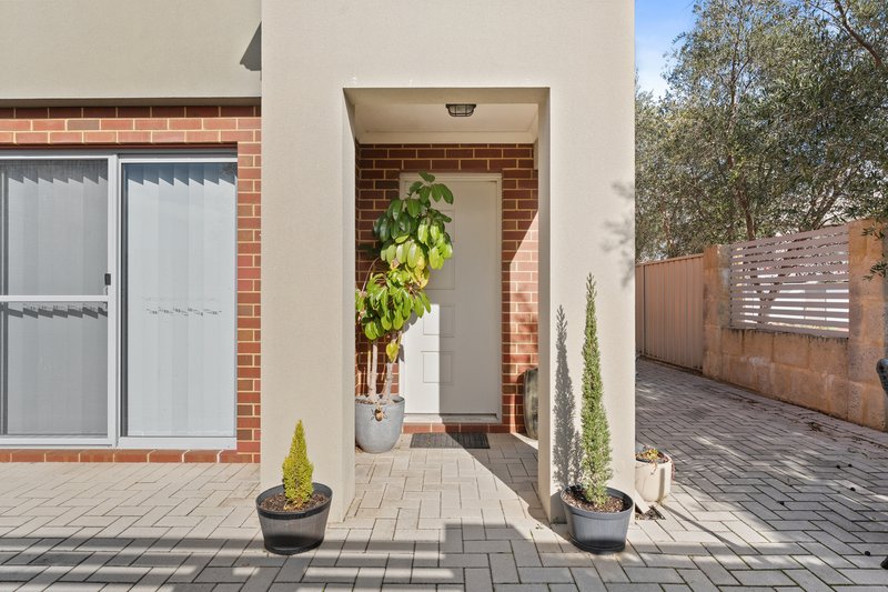 Photo - 70 Clyde Avenue, Baldivis WA 6171 - Image 5