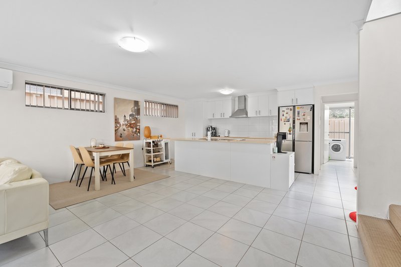 Photo - 70 Clyde Avenue, Baldivis WA 6171 - Image 7