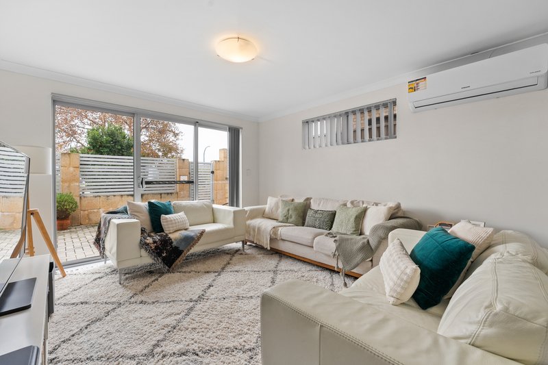 Photo - 70 Clyde Avenue, Baldivis WA 6171 - Image 9