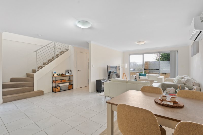 Photo - 70 Clyde Avenue, Baldivis WA 6171 - Image 13
