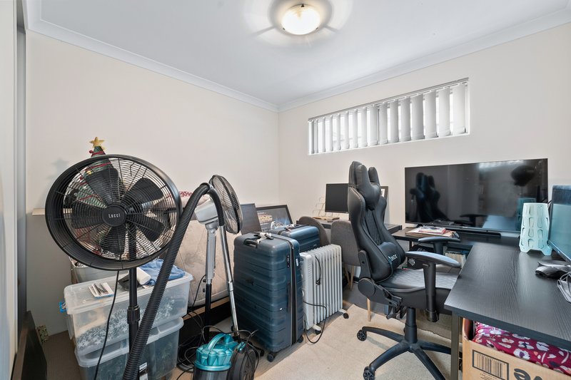 Photo - 70 Clyde Avenue, Baldivis WA 6171 - Image 25