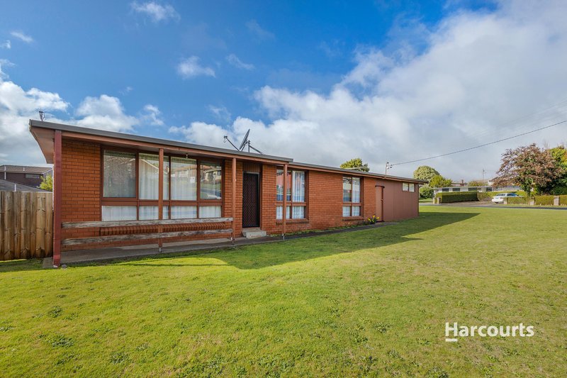 Photo - 70 Colegrave Road, Upper Burnie TAS 7320 - Image