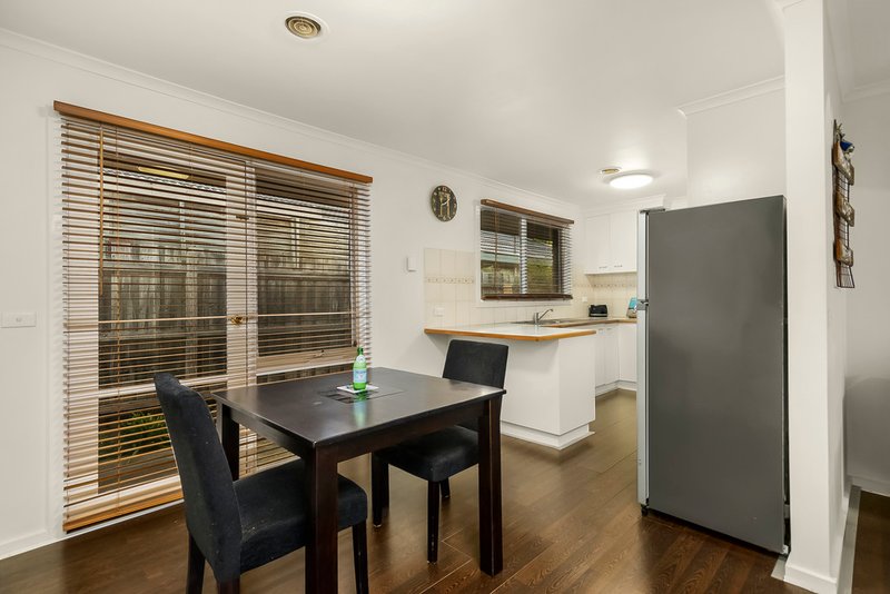 Photo - 70 Columbia Drive, Wheelers Hill VIC 3150 - Image 3