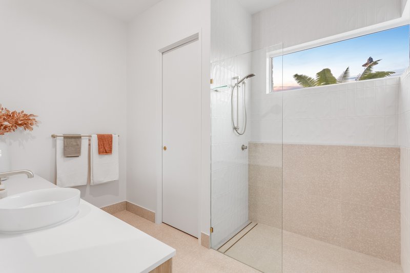 Photo - 70 Coolum Parade, Newport QLD 4020 - Image 16