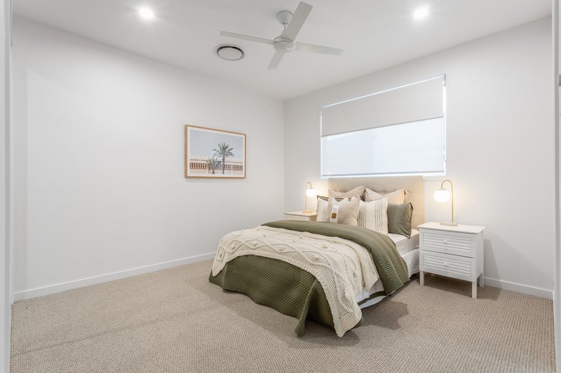 Photo - 70 Coolum Parade, Newport QLD 4020 - Image 28