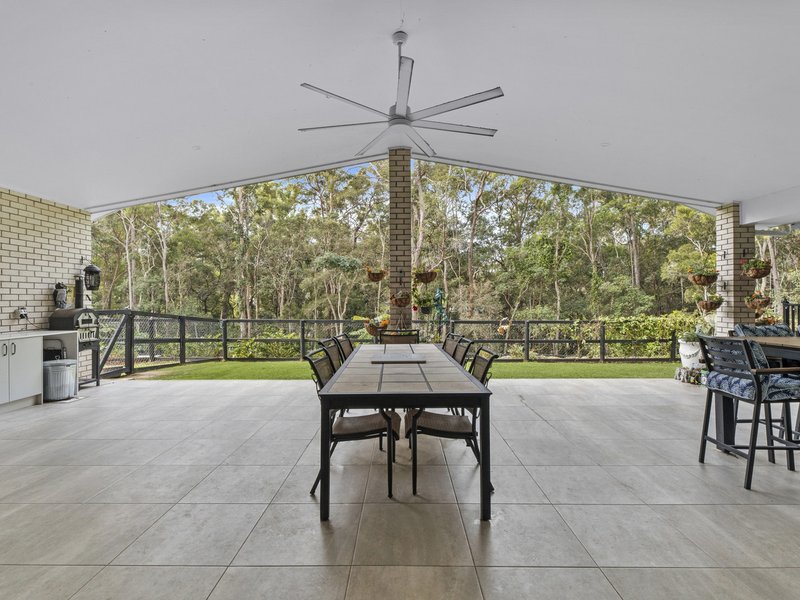 Photo - 70 Country Crescent, Nerang QLD 4211 - Image 5