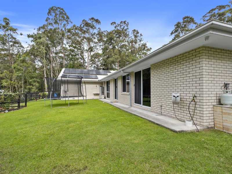 Photo - 70 Country Crescent, Nerang QLD 4211 - Image 7