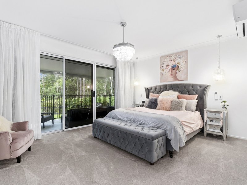 Photo - 70 Country Crescent, Nerang QLD 4211 - Image 12