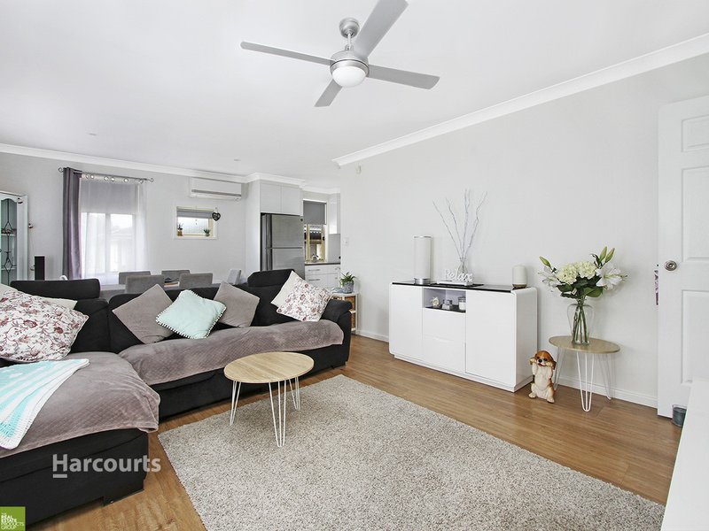 Photo - 70 Culgoa Crescent, Koonawarra NSW 2530 - Image 6