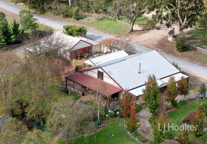Photo - 70 Davis Road, Macclesfield SA 5153 - Image 2