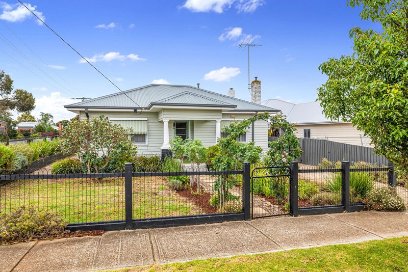 Photo - 70 Dickson Street, Bacchus Marsh VIC 3340 - Image 30