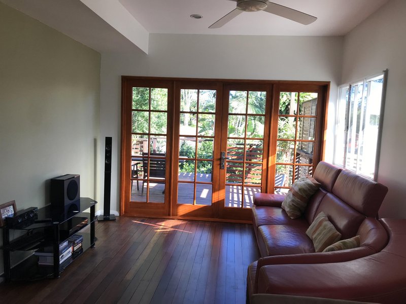 Photo - 70 Elizabeth Street, Nambour QLD 4560 - Image 3