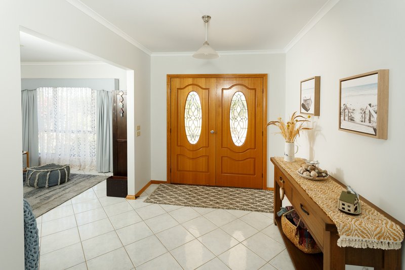 Photo - 70 Ferguson Road, Tatura VIC 3616 - Image 2