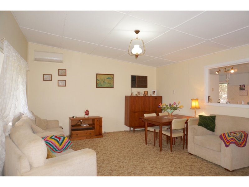 Photo - 70 Frederick Street, Sanctuary Point NSW 2540 - Image 3