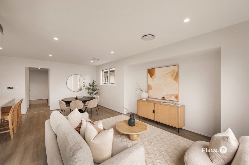 Photo - 70 Gatling Road, Cannon Hill QLD 4170 - Image 9
