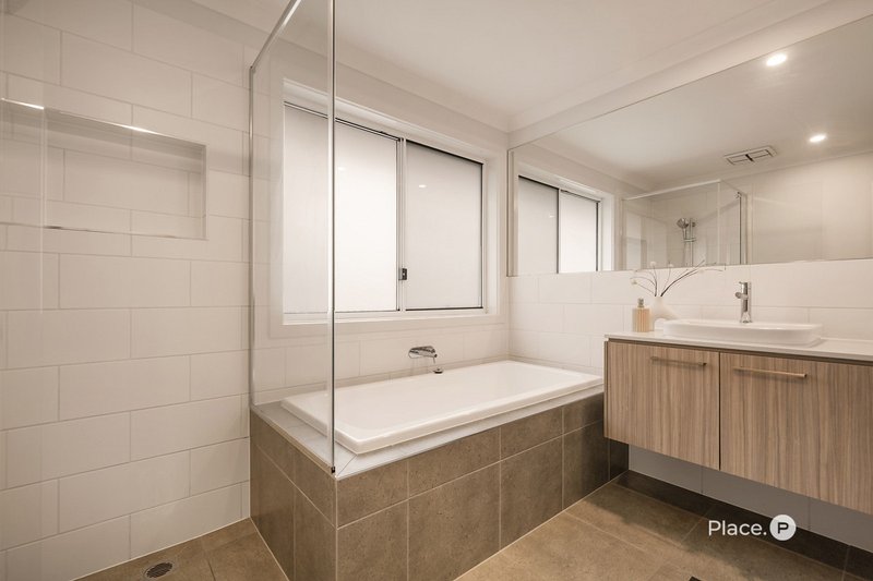 Photo - 70 Gatling Road, Cannon Hill QLD 4170 - Image 19